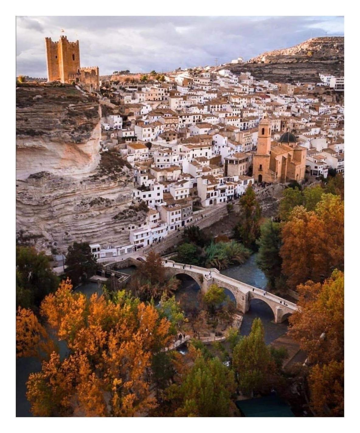 Casa Rural El Abejorro Alcala del Jucar Esterno foto
